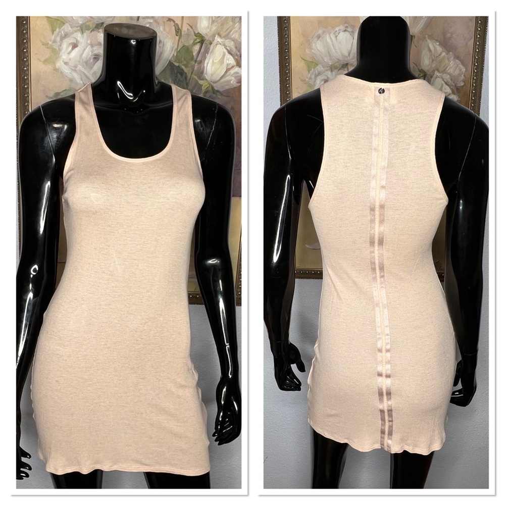 Alice and Olivia Stacey Bendet Pink Sleeveless Scoop Neck Knit Mini Dress Sz S